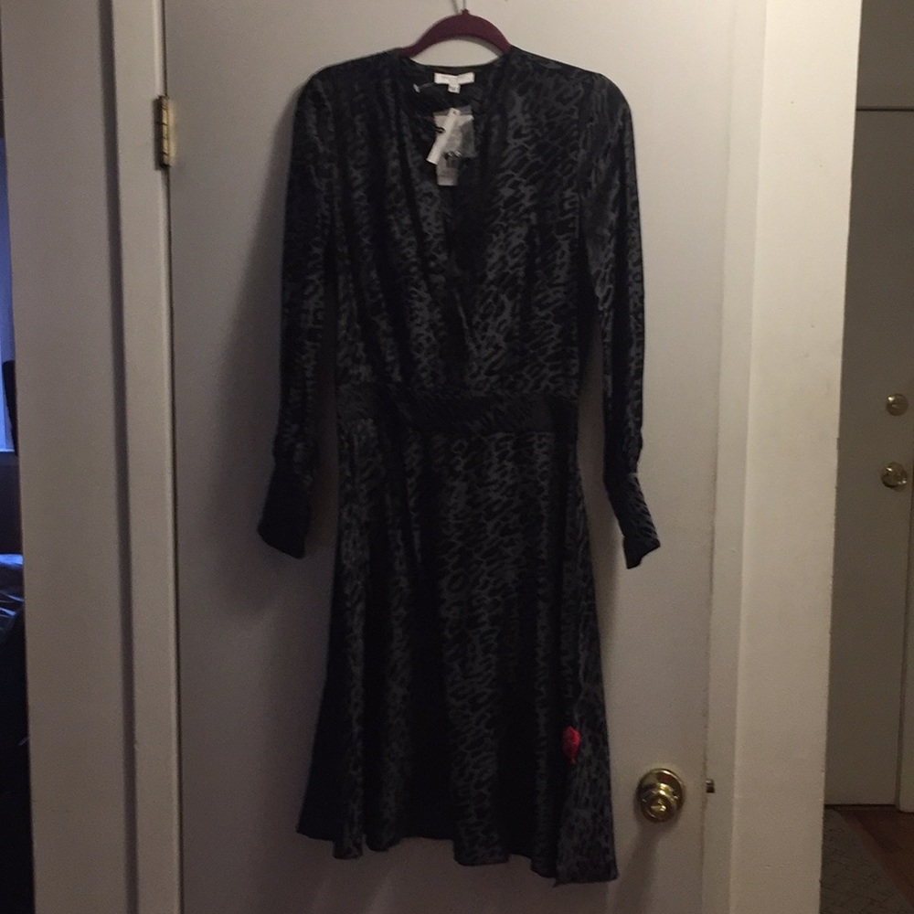 Equipment Beautiful midi dress- never worn